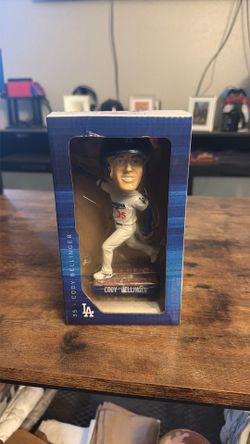 Dodger bobble head