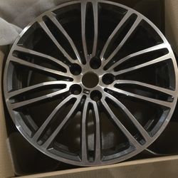 19" BMW Wheel. It's bent. I Got A New One. 