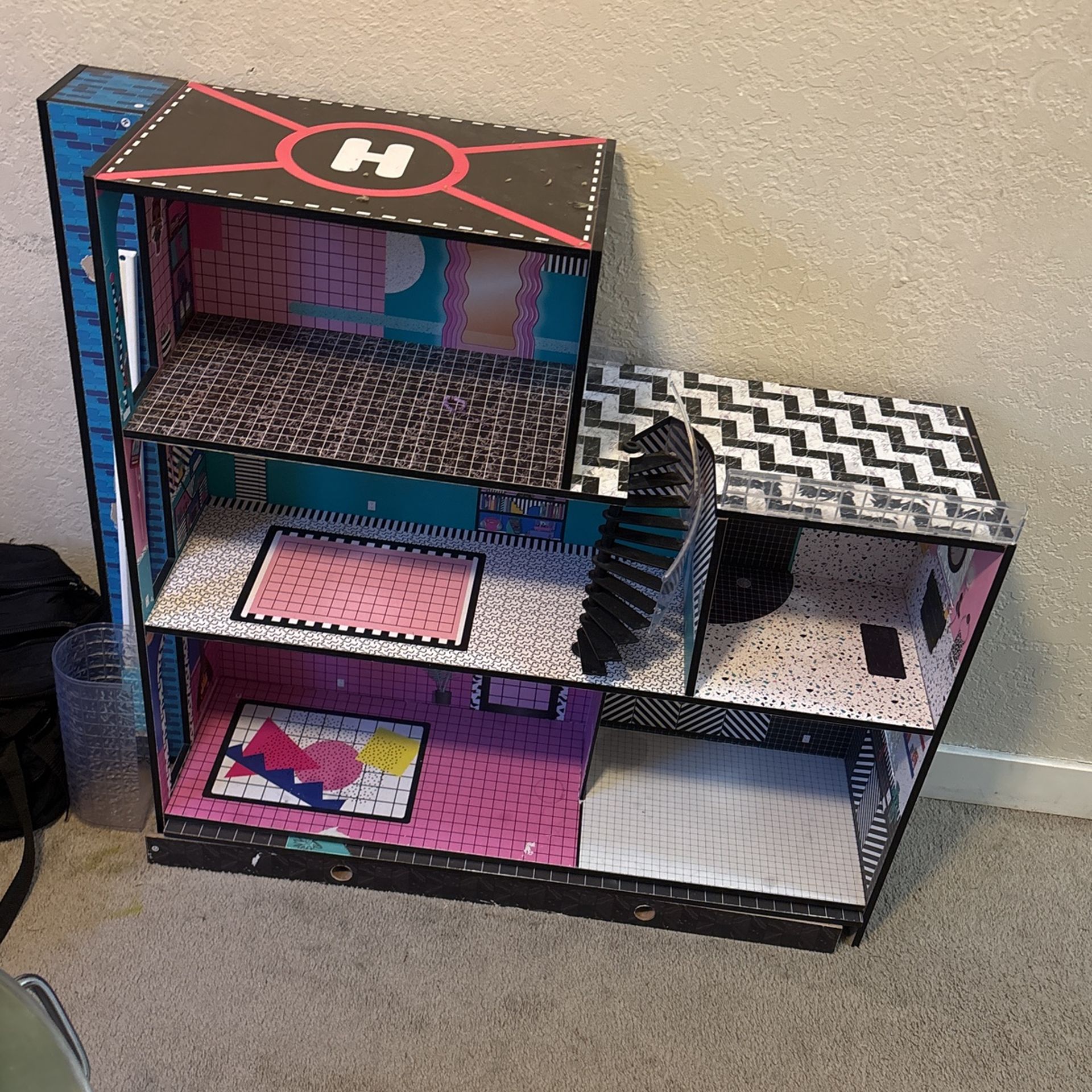 lol Doll House