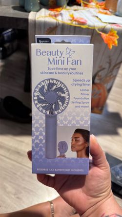 Portable hand fan