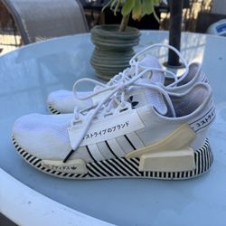 Adidas Nmd V2 Japanese White/black Size 9.5