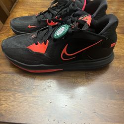 Nike Kyrie Low 5 Black Bright Crimson 