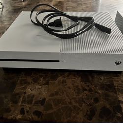 Xbox one With controller 