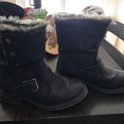 Ladies Shoe LOT 7, And 7.5 Biker Boots