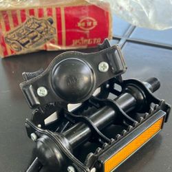Vintage BMX, NOS, HTI Rat Trap Pedals, Model E 802, 1/2” For 1PC Cranks, Rare Black, OG Package, Located In LaHabra Ca