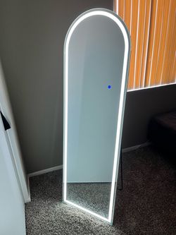 LED Arch Mirror