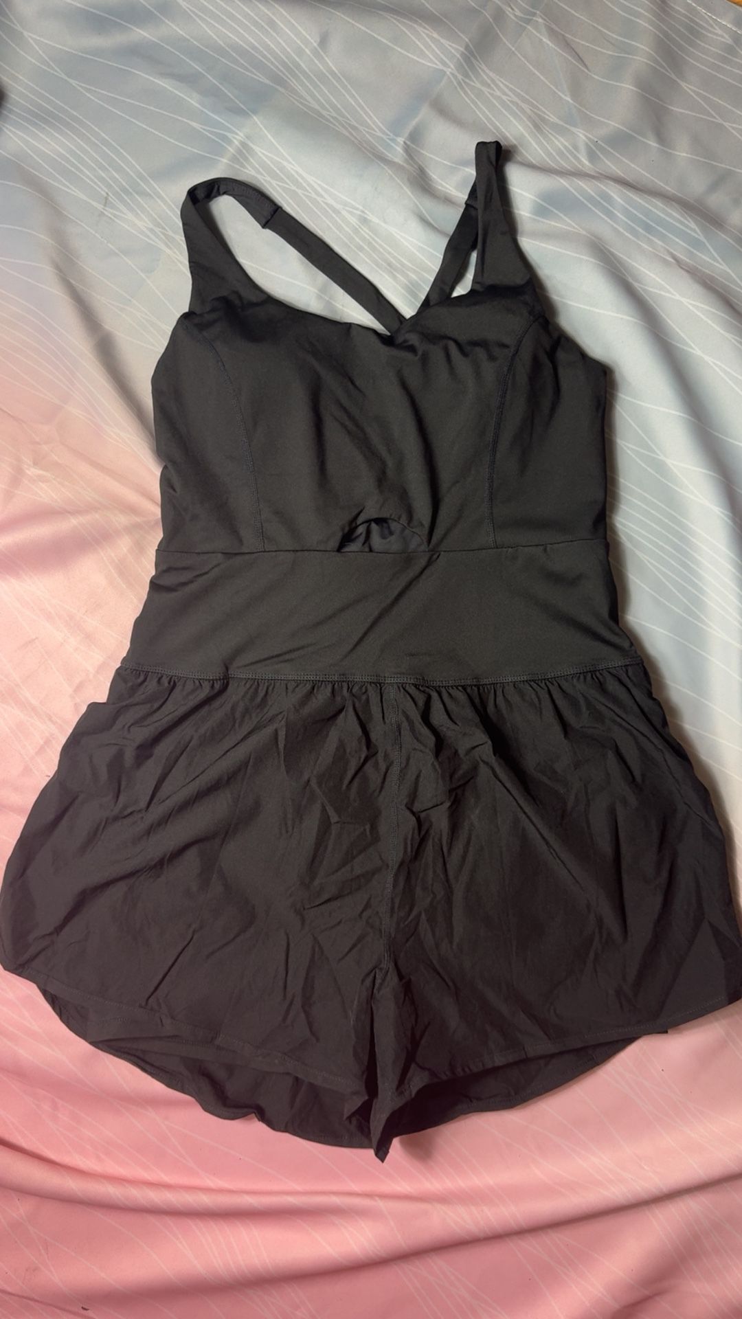 Bathing suit