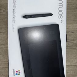 Wacom Intuos Pro Tablet & Pen