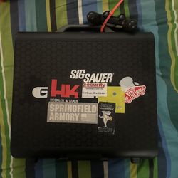 PS4. Gaems . Game Case.  PS4. Ps4 Pro.  1tb. 