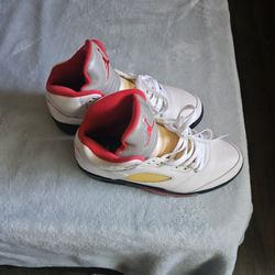 J's