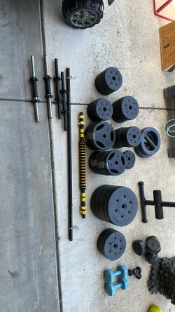 Adjustable weight sets