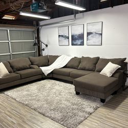 Free delivery RC Wiley gray-brown U shaped sectional retails $2350