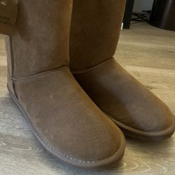 UGG Style Chestnut Suede Cozy Boots Size 11 – Soft Fur Lined $18