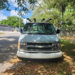 Chevy GMC 2500 Express Van