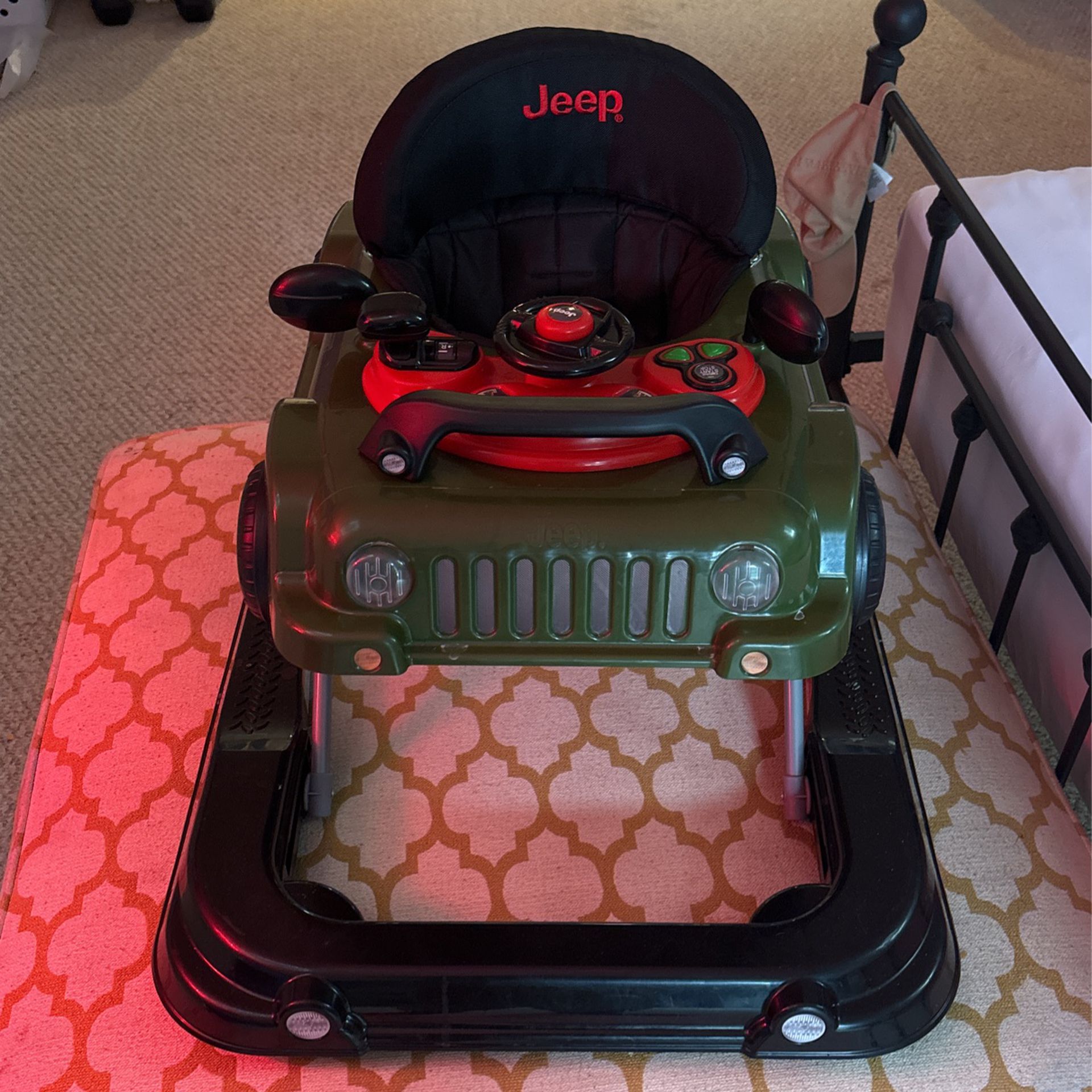 Jeeps Walker/play Toy
