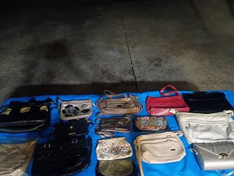 Purses/gloves
