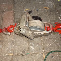 Lug-All Hoist CROOSSBY 1500/6000 Lb.