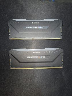 Corsair Vengance Pro RGB DDR4 16 gb 2x8 3200 MHZ