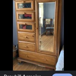 Broyhill Armoire Wardrobe w/Mirror