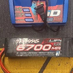 Traxxas Charger And Battery