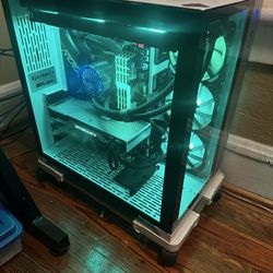 High End Gaming PC With LG Monitor/peripherals 