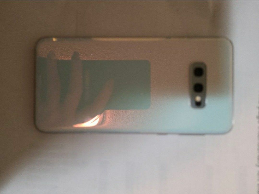 Samsung Galaxy S10e Unlocked