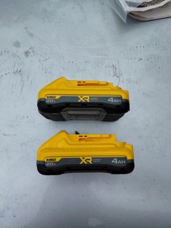 (2) 4ah PowerPack Dewalt 20v Batteries
