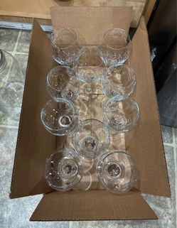 10 wine glasses