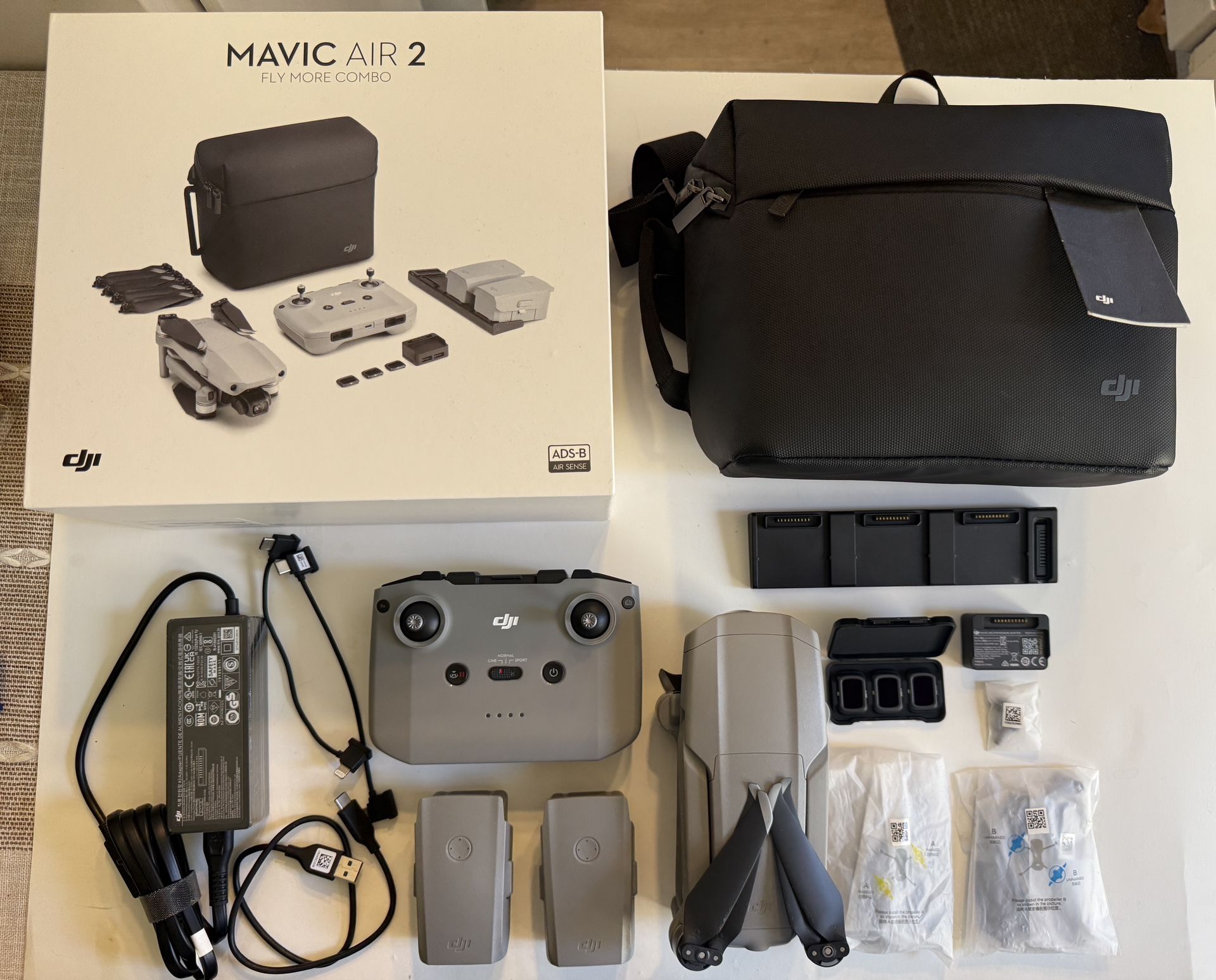 DJI Air 2 Fly More Combo – Lightly Used, Like New – Full Kit + Original Box