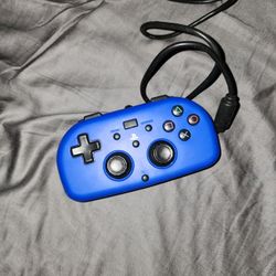 Small wired ps controller