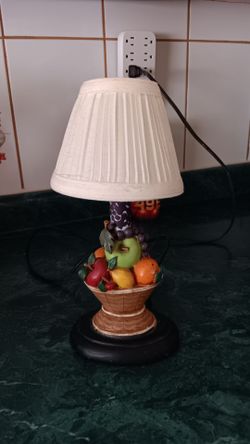 Cute 11" table lamp