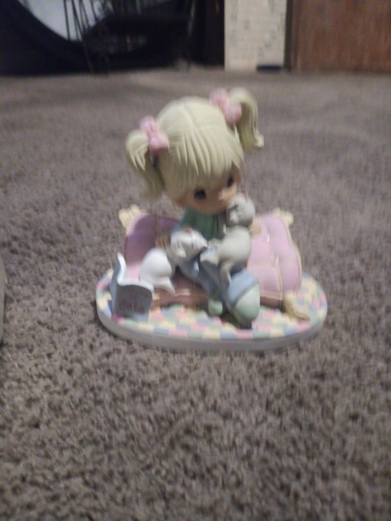Precious Moments  Collectable 