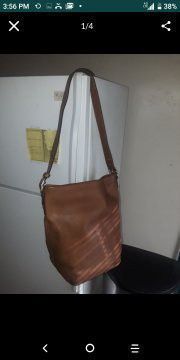 Authentic Coach purse with tags 200 or best offer NO LOW BALLER PL SERIOUS PP ONLY