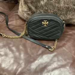 Tory Burch Women's Kira Chevron Camera Bag.  Used, light wear, Good Condition.