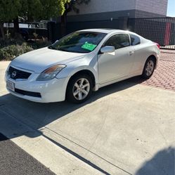 2009 Nissan Altima 4 Cyd Clean Tile Smogged Tags Up To Day 170xxx Mi $4500 Please Only Serious Bayers Thanks 