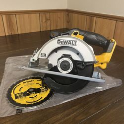 DEWALT CIRCULAR SAW 6 1/2