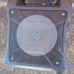 FISHER FBX262 PORTABLE BLUETOOTH SPEAKER 15W DRIVER SIZE 6.5"