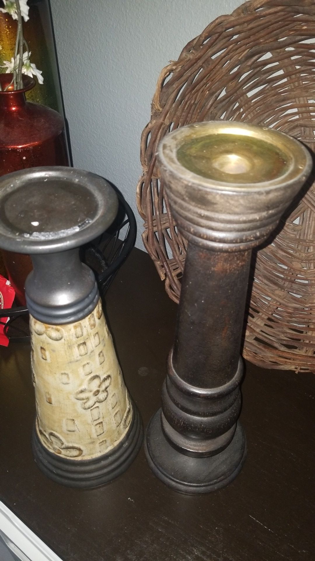 Candle holder