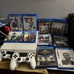 PS4 White 500Gb And Games