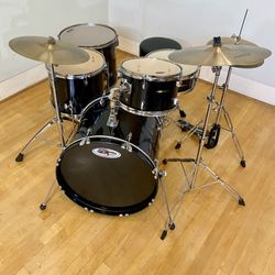 Sound Percussion Complete Bebop Drum Set 20 12 15 16 13”  Cymbals Stands Throne $300 Cash In Ontario 91762 Good Condition. Stick Key Cymbal Bag 