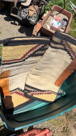 2 Saddle Pads / for Horses