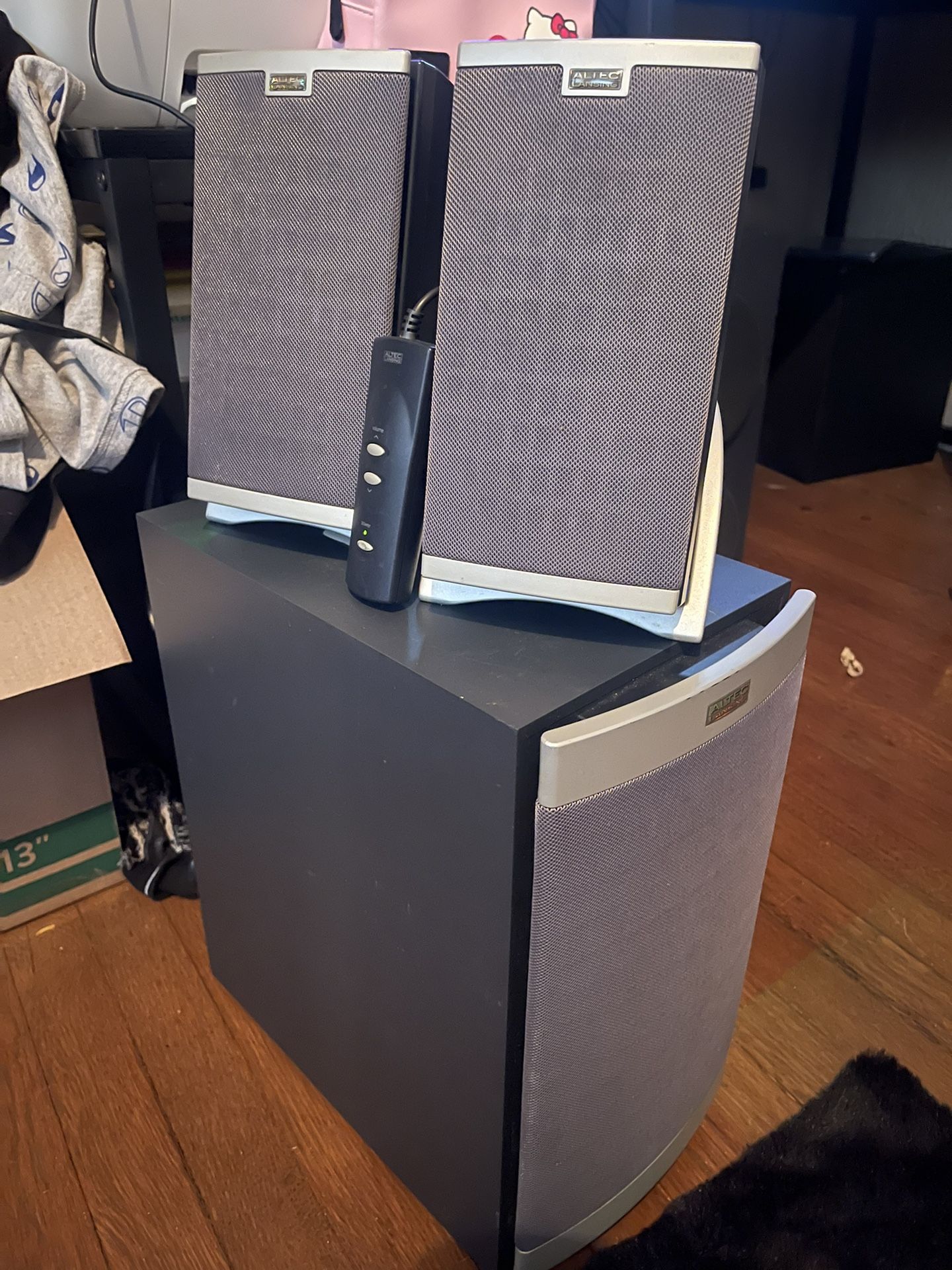 Altec Lansing 621