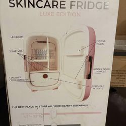 Skincare Luxe Edition Mini Fridge-NEW