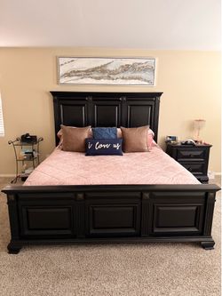 3 peace Cal king bedroom set: mattress and boxspring included