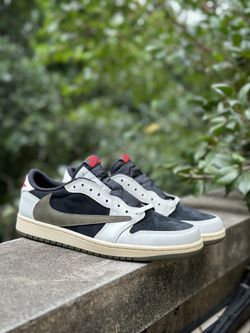 Travis Scott x Wmns Air Jordan 1 Retro Low OG SP 'Olive' Friends & Family