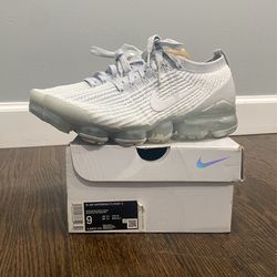 White Vapormax Flyknit 3