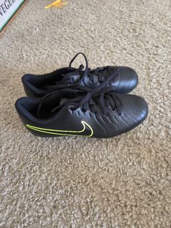 Boys Nike Cleats 