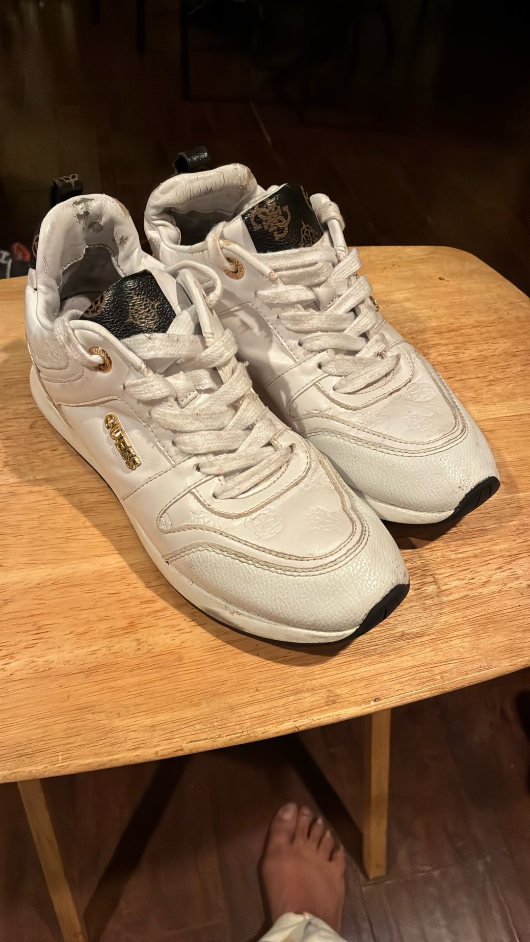 Guess White Women Kaelin Sneakers 