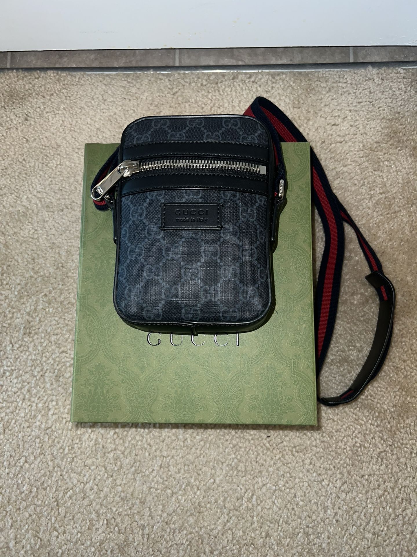 Gucci Messenger Bag