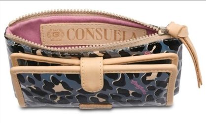 NEW Consuela Danni Slim wallet